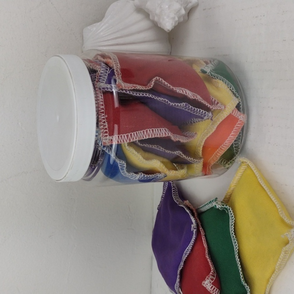 Lakeshore Multicolor 4" X 4" Teaching Learning Tossing Catching Bean Bags